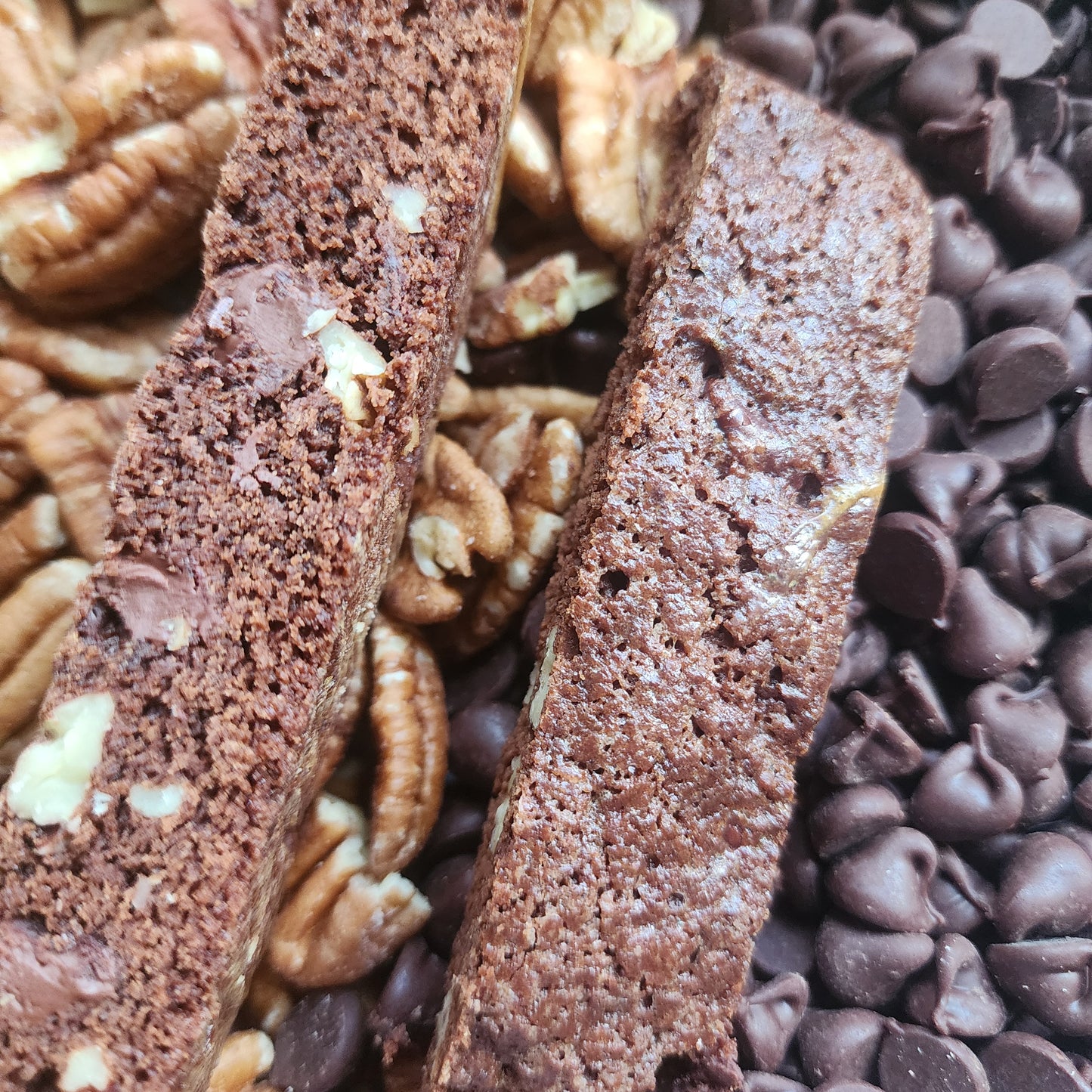 Biscotti - Brownie Pecan